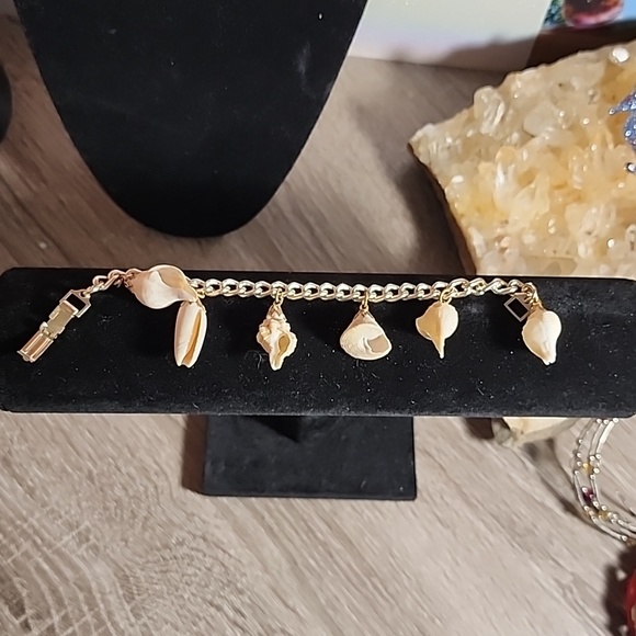Jewelry | Golden Seashell Bracelet Get Your Beach On Real Seashells ...
